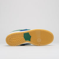 Nike SB Dunk Low Pro Shoes - Phantom / Malachite - Hyper Royal thumbnail