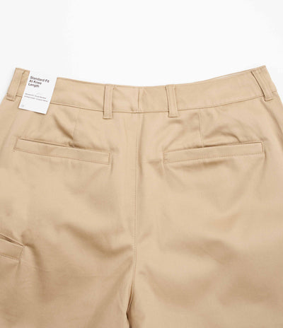 Nike SB El Chino Shorts in Hemp and White
