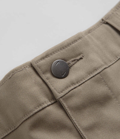 Nike SB El Chino Shorts in Khaki