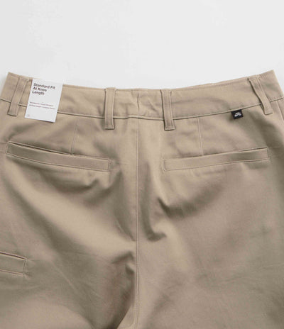 Nike SB El Chino Shorts in Khaki