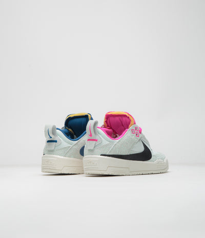 Nike SB Kids Day One Shoes - Sail / Black - Barely Green - Fierce Pink