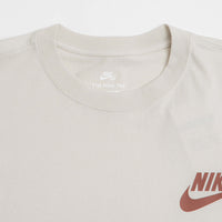 Nike SB Logo T-Shirt - Light Bone thumbnail