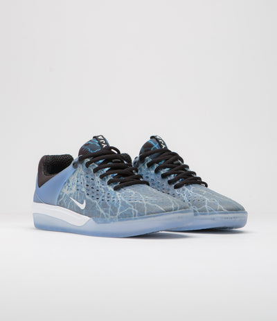 Nike SB Nyjah 3 Premium Shoes in Black and White and Deep Royal - White