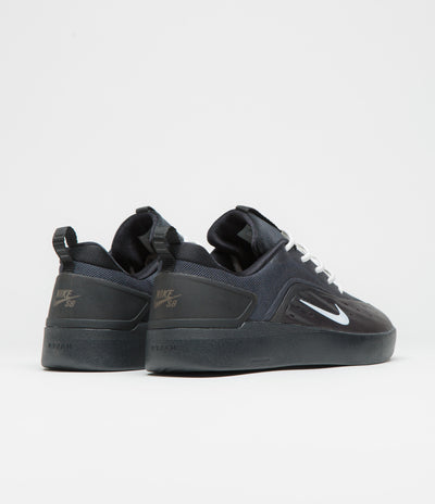 Nike SB Nyjah 4 Shoes - Black / White - Black - White