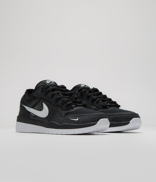 nike sb black and white mens