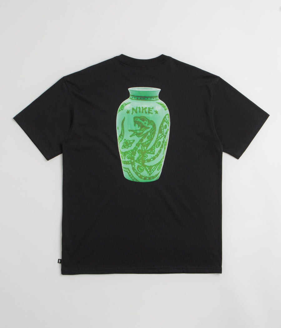 Nike SB Vase T-Shirt in Black