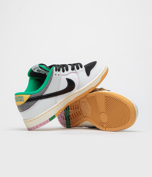 Nike SB x CSEF Dunk Low Pro Shoes - Summit White / Black - White