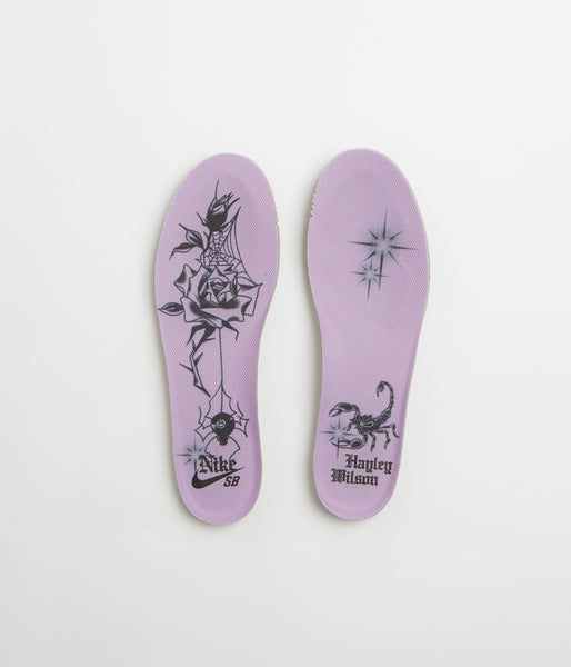 nike-sb-x-hayley-wilson-dunk-