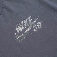 Nike SB Yuto T-Shirt - Light Carbon thumbnail