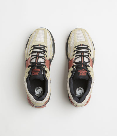 Nike Vomero 5 Shoes - Desert Khaki / Black - Light Orewood Brown
