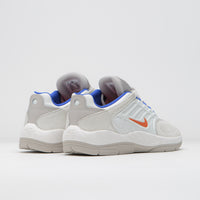 Nike SB Vertebrae Shoes - Summit White / Cosmic Clay - Platinum Tint thumbnail