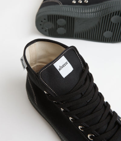 Novesta Star Dribble Contrast Stitch Shoes in 60 Black and 99 Beige / 245 Grey