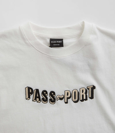 Pass Port Sunken Logo Embroidery T-Shirt - White