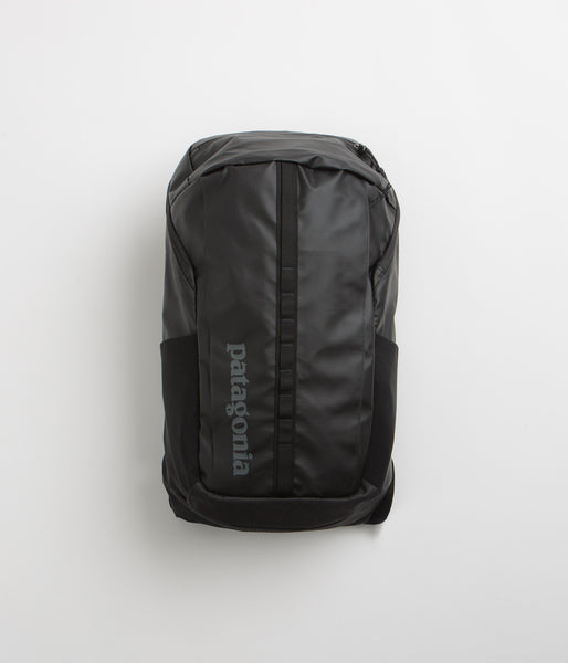patagonia black hole 25 hex grey Backpack 25L - Black / Black Brand:Baggallini Loungefly WB Harry Potter savvy backpack designed for Package Size:5