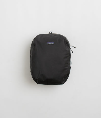 Patagonia Black Hole Cube 14L - Black Patagonia Black Hole Cube 14L - Black