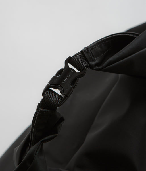 Patagonia Black Hole MLC Cube 12L - Black | Flatspot