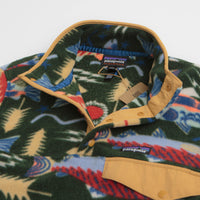 Patagonia Lightweight Synchilla Snap-T Fleece in Salmon Energy: Old Growth Green thumbnail