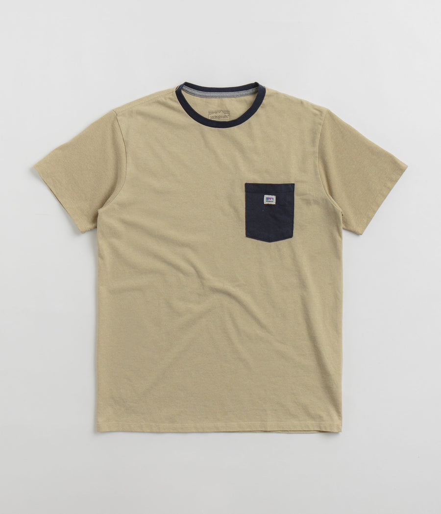 Patagonia Shop Sticker Pocket Responsibili-Tee T-Shirt - Nautilus Tan