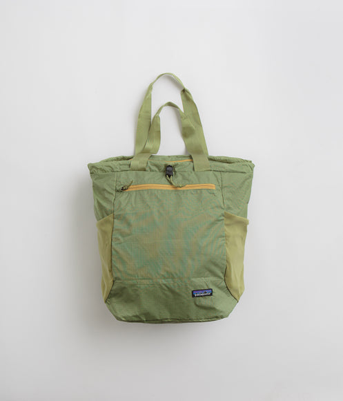 Patagonia Ultralight Black Hole Tote Pack - Buckhorn Green