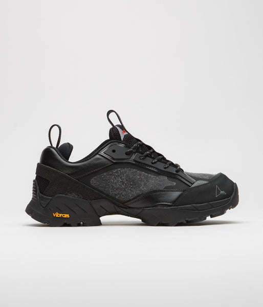 roa-lhakpa-shoes-black-