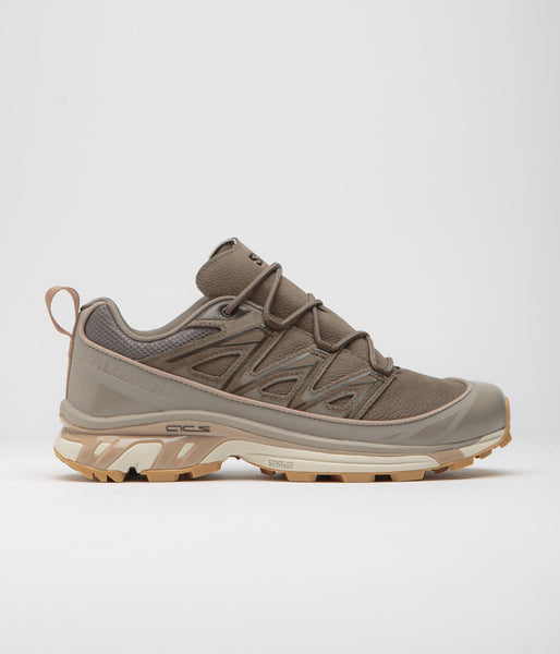 【送料&関税込】Salomon xt-6 Expanse Brown Sneakers With Log Salomon XT-6 Expanse Sneaker - Golden Oak/Acorn/Black