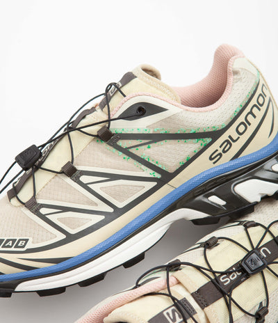 Salomon XT-6 Mindful 2 Shoes in Moth and Vanilla Ice / Granada Sky