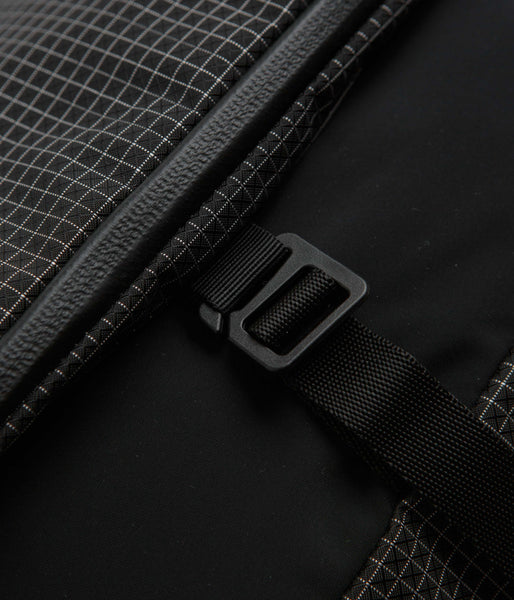 snow-peak-transit-shoulder-bag
