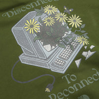 The North Face Connect Relaxed Graphic Hoodie - Woodland Green thumbnail