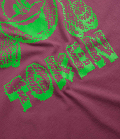 Token Thumbs Up T-Shirt in Berry