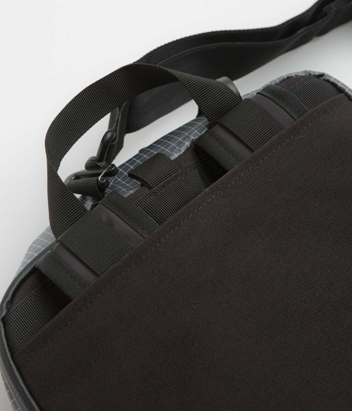 Topo Designs Apex Briefcase - Black | flatspot