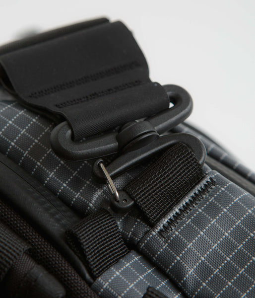 topo-designs-apex-briefcase-
