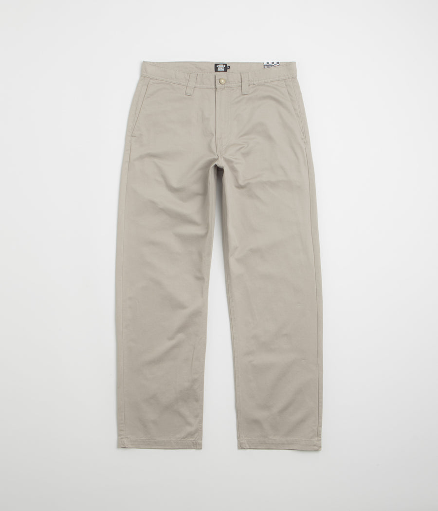 Vans Skate Loose Atiba Haze Chino in Mushroom