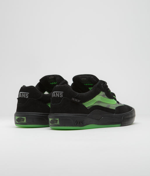 Vans Wayvee Shoes Glow Skulls Green Black Flatspot