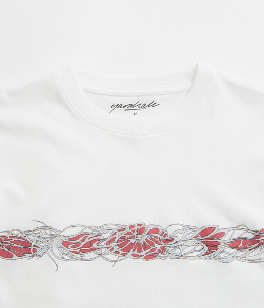 関税込【yardsale】Pencil T-Shirt (White) Yardsale Pencil T-Shirt - White | Flatspot