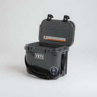 Yeti Roadie 15 Hard Cooler in Charcoal thumbnail