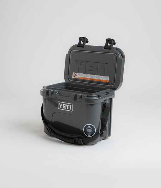 yeti-roadie-15-hard-cooler-