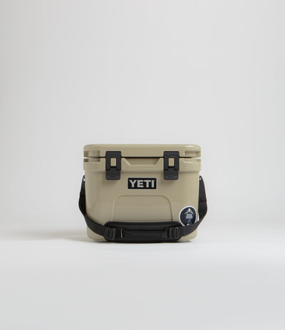Yeti Roadie 15 Hard Cooler in Tan