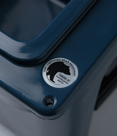 Yeti Tundra 35 Hard Cooler - Navy