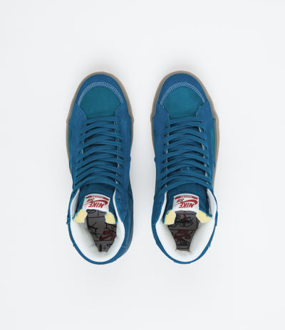 Nike SB Blazer Mid Premium Shoes - Green Abyss / Green Abyss - Phantom