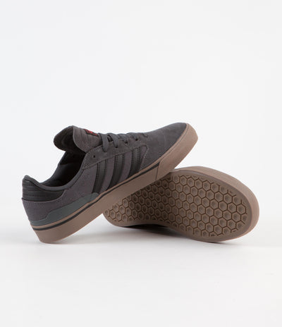 Adidas Busenitz Vulc II Shoes in Grey Six and Core Black / Gum5
