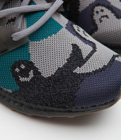 Adidas Gonz Ultra Boost Shoes in Grey Three and Core Black / Shadow Navy