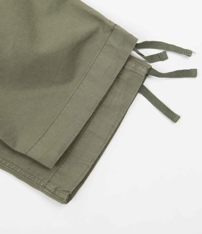 Carhartt Regular Cargo Pants in Dollar Green