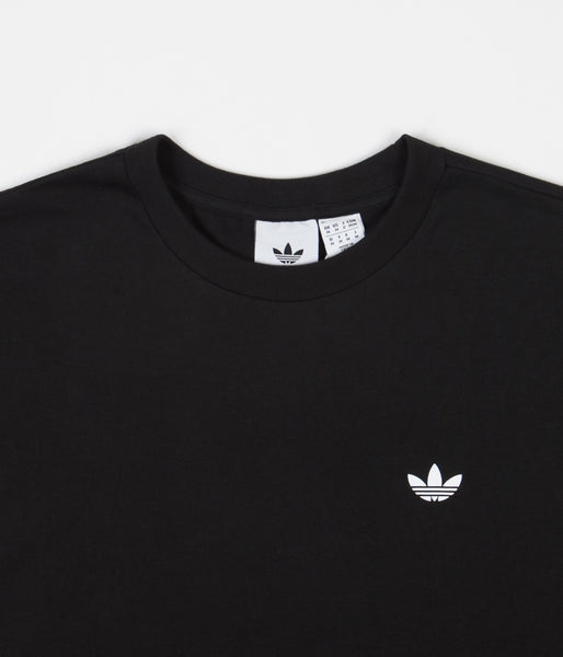 adidas middle logo t shirt
