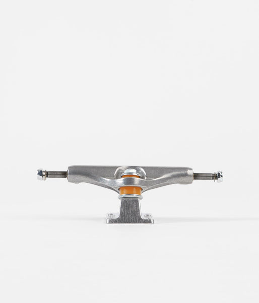 Independent 144 Mid Truck - Polished Silver | flatspot