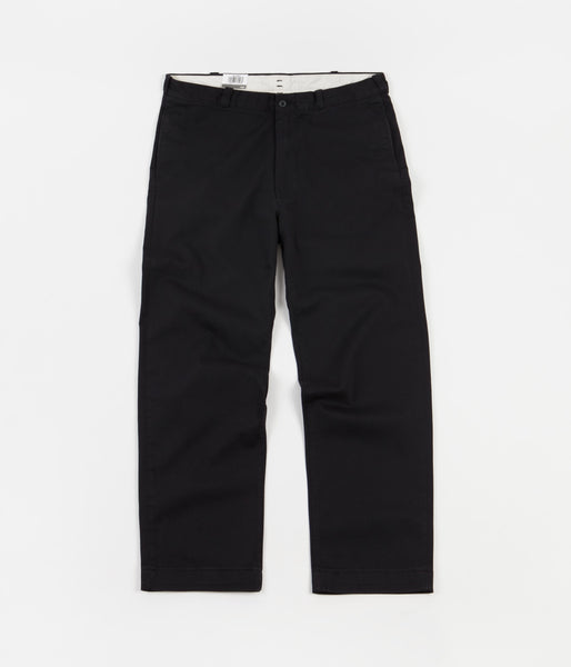 levis-skate-loose-chinos-black