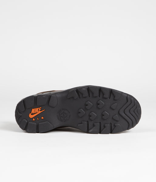 Nike ACG Air Mada Shoes - Bison / Black - Hyper Crimson