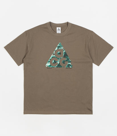 Nike ACG Seasonal HBR T-Shirt - Olive Grey | Flatspot