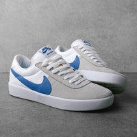 Nike SB Bruin React Shoes in Summit White and Signal Blue and Summit White thumbnail
