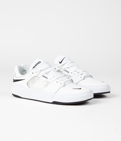 Nike SB Ishod Premium Shoes in White and Black and White - Black