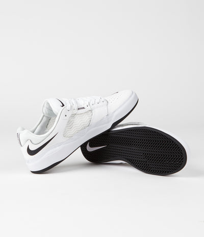 Nike SB Ishod Premium Shoes in White and Black and White - Black